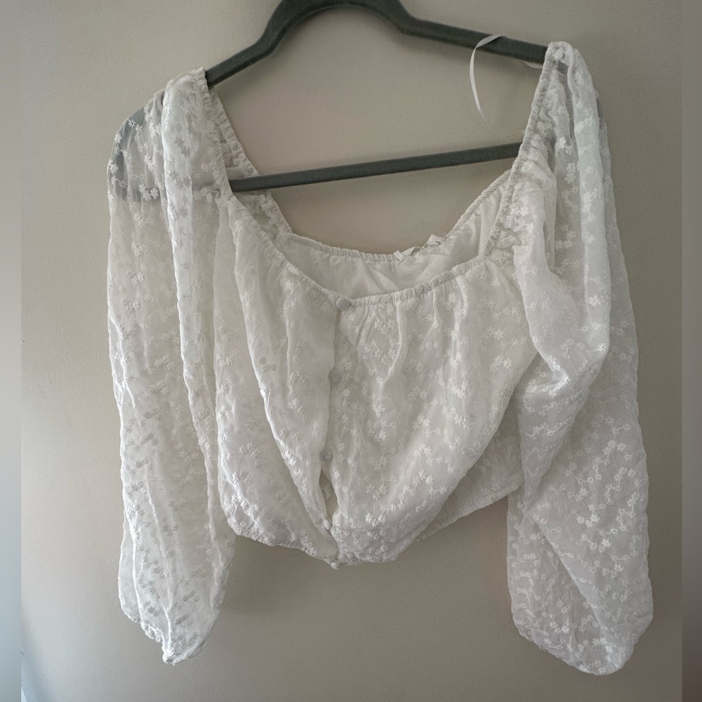 BNWT button front top